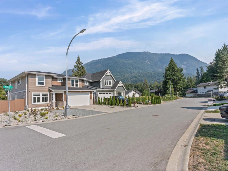 853 Willow Place, Harrison Hot Springs, BC, V0M 1K0 - 35