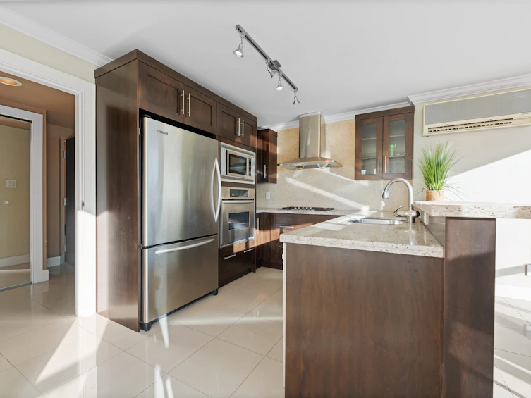 2303-1415 W Georgia Street, Vancouver, BC, V6G 3C8 - 10