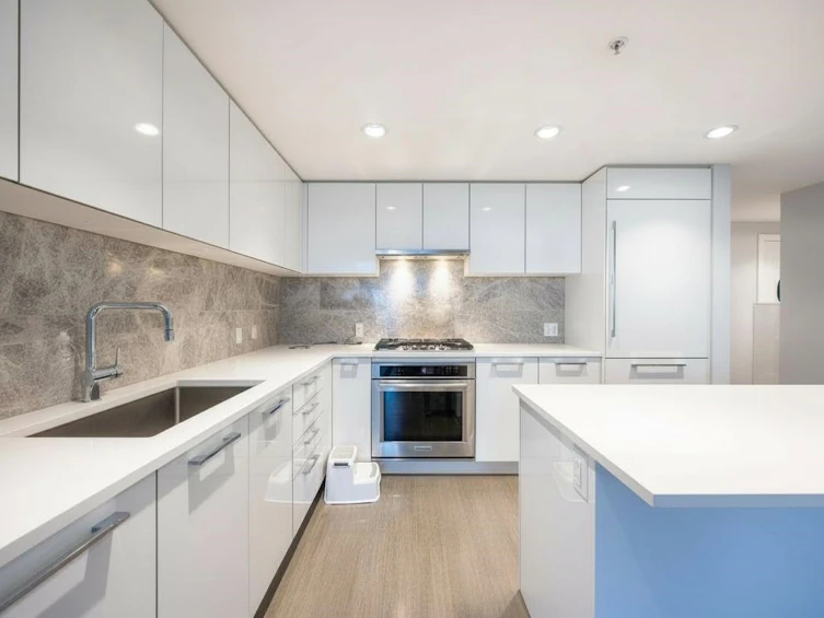 2801-6700 Dunblane Avenue, Burnaby, BC, V5H 0J3 - 6