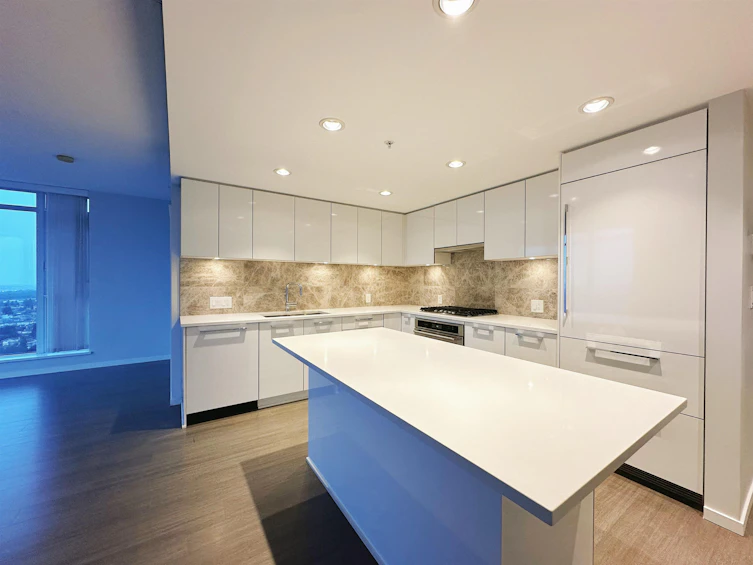 2801-6700 Dunblane Avenue, Burnaby, BC, V5H 0J3 - 13