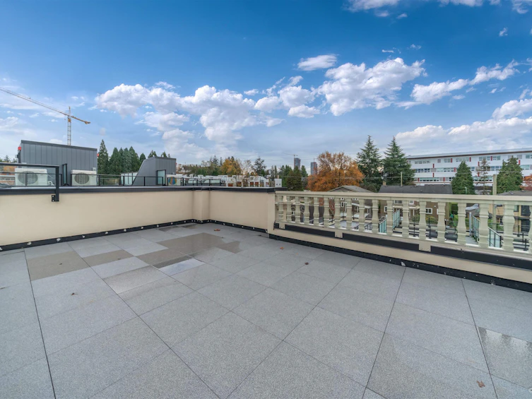 208-918 W 32nd Street, Vancouver, BC, V5Z 2K2 - 32