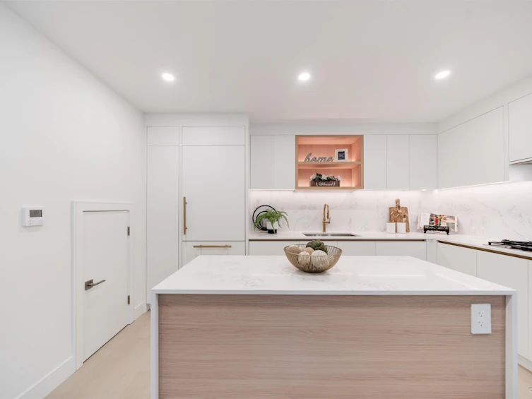 208-918 W 32nd Street, Vancouver, BC, V5Z 2K2 - 18