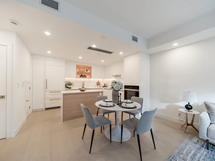 208-918 W 32nd Street, Vancouver, BC, V5Z 2K2 - 14