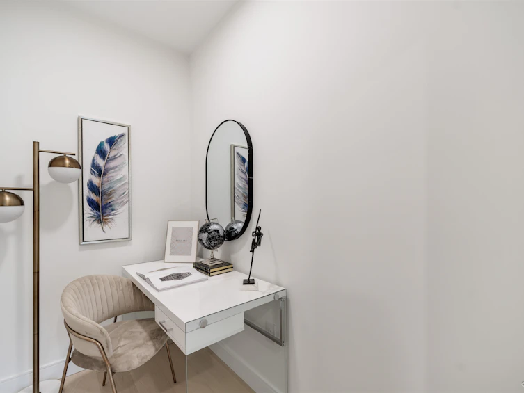 208-918 W 32nd Street, Vancouver, BC, V5Z 2K2 - 7