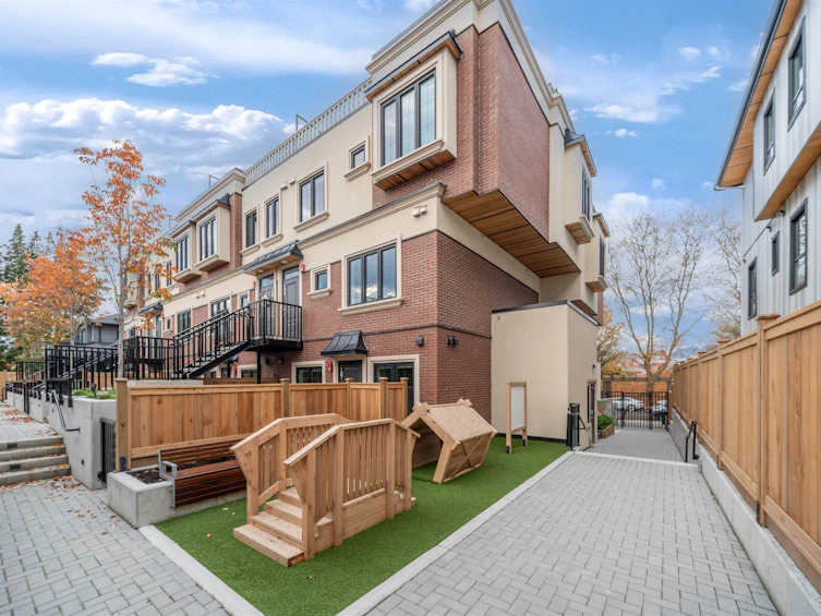 208-918 W 32nd Street, Vancouver, BC, V5Z 2K2 - 34