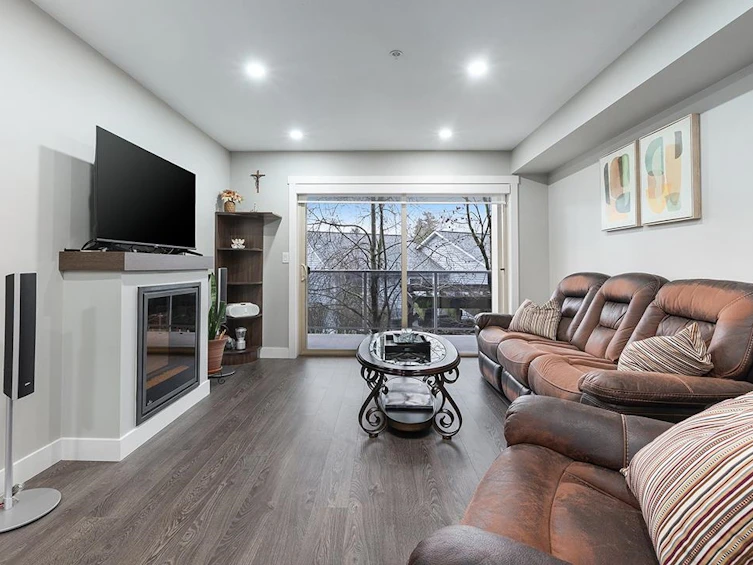 204-19936 56 Avenue, Langley, BC, V3A 0E1 - 3