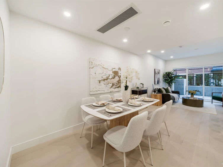 110-918 W 32rd Avenue, Vancouver, BC, V5Z 2K2 - 11