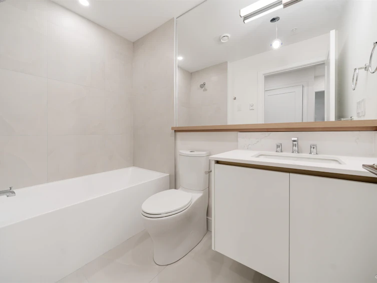 110-918 W 32rd Avenue, Vancouver, BC, V5Z 2K2 - 17