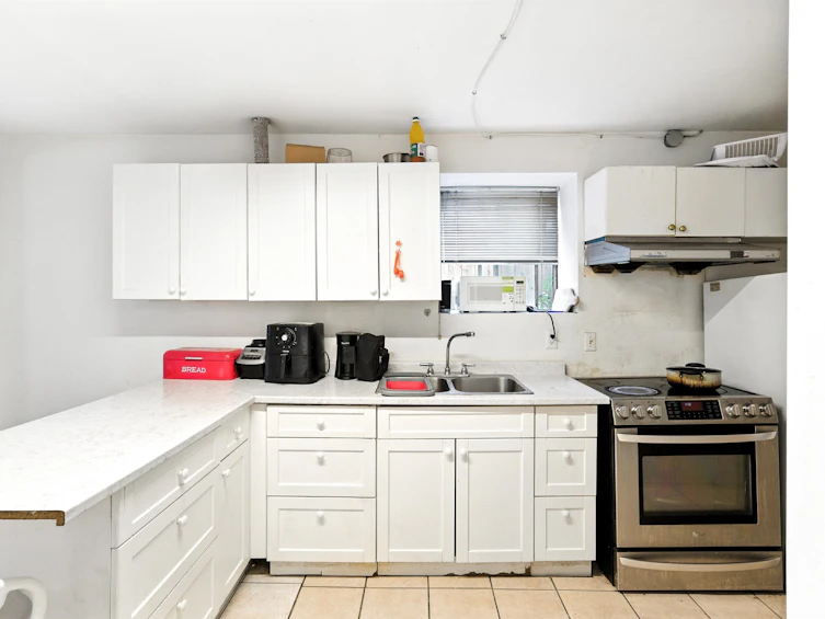 4987 Hoy Street, Vancouver, BC, V5R 4N6 - 21