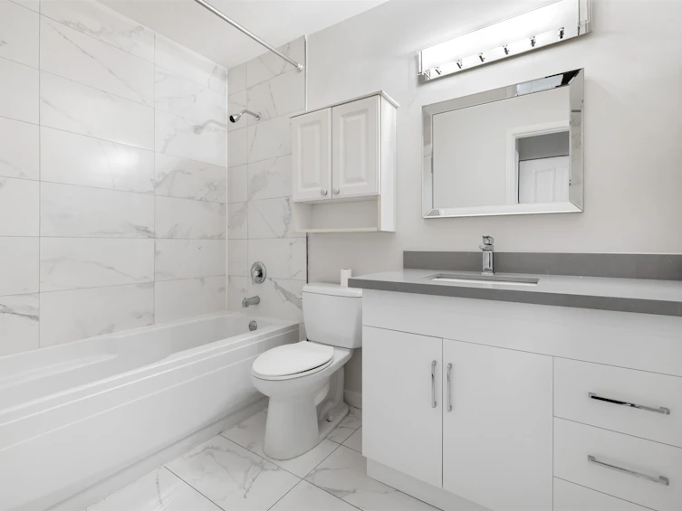 407-8460 Jellicoe Street, Vancouver, BC, V5S 4S8 - 19