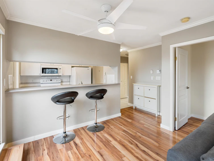 407-8460 Jellicoe Street, Vancouver, BC, V5S 4S8 - 7