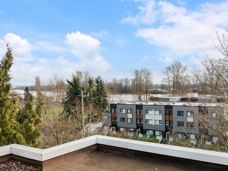 407-8460 Jellicoe Street, Vancouver, BC, V5S 4S8 - 16