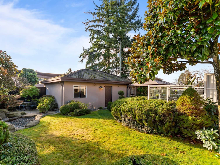 1028 W 51st Avenue, Vancouver, BC, V6P 1C3 - 27