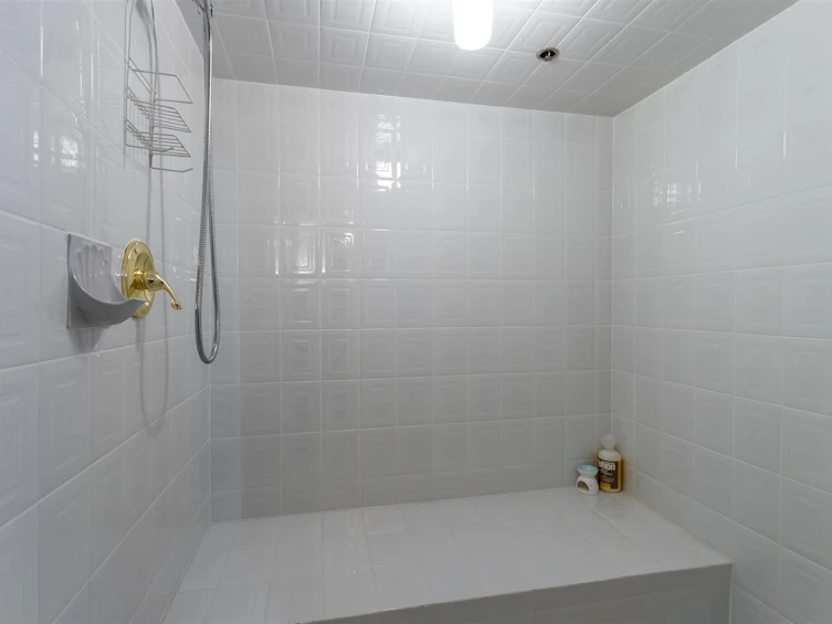 1028 W 51st Avenue, Vancouver, BC, V6P 1C3 - 22