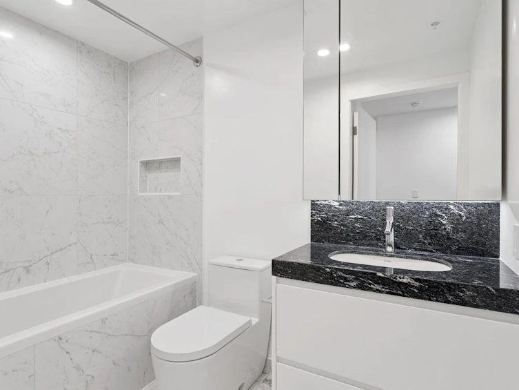 101-3668 W 10th Avenue, Vancouver, BC, V6R 0G4 - 27