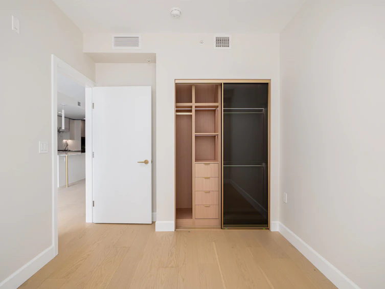 303-3668 W 10th Avenue, Vancouver, BC, V6R 0G4 - 24
