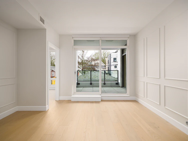 303-3668 W 10th Avenue, Vancouver, BC, V6R 0G4 - 4