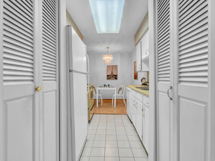 103-4345 Grange Street, Burnaby, BC, V5H 1P4 - 26