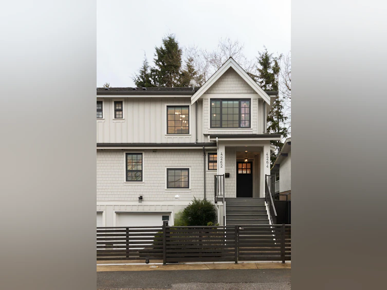 4262 Watson Street, Vancouver, BC, V5V 3S1 - 2