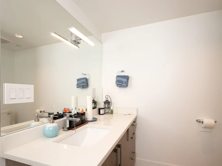 2867 Panorama Drive, North Vancouver, BC, V7G 1V7 - 30
