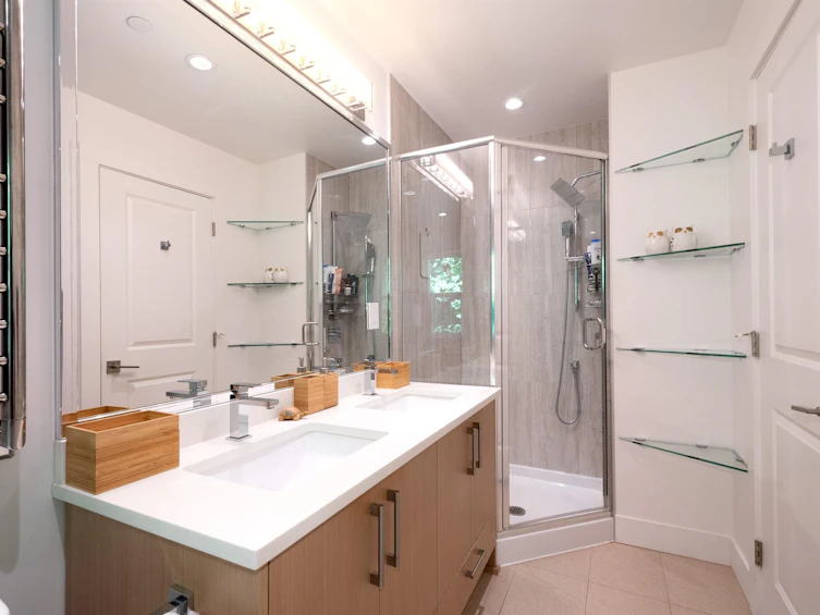 2867 Panorama Drive, North Vancouver, BC, V7G 1V7 - 20