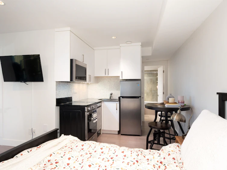 2867 Panorama Drive, North Vancouver, BC, V7G 1V7 - 27