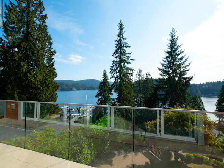 2867 Panorama Drive, North Vancouver, BC, V7G 1V7 - 2