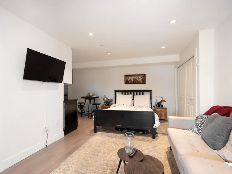 2867 Panorama Drive, North Vancouver, BC, V7G 1V7 - 29