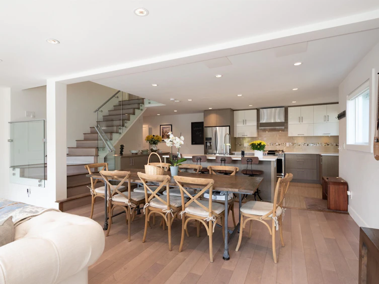 2867 Panorama Drive, North Vancouver, BC, V7G 1V7 - 9