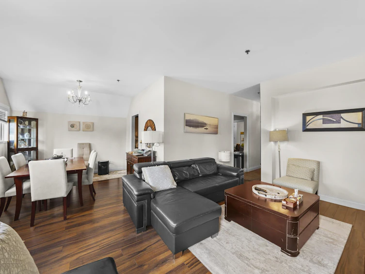 202-7288 No. 3 Road, Richmond, BC, V6Y 3Y1 - 8