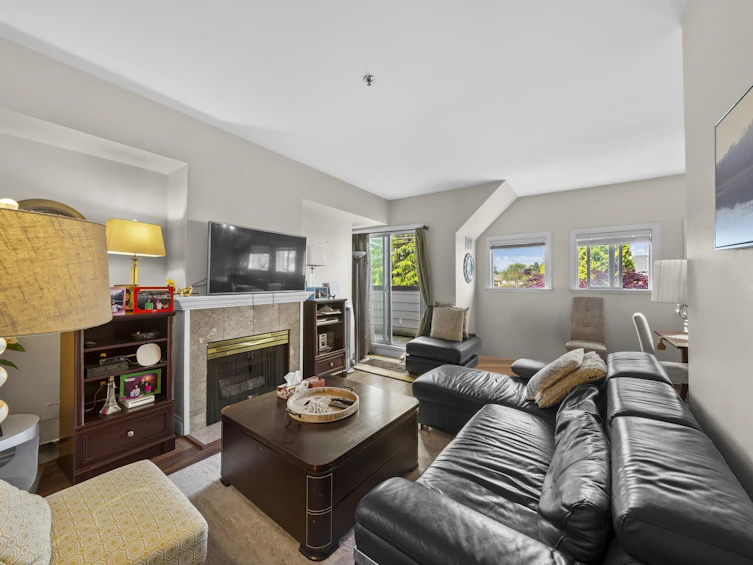 202-7288 No. 3 Road, Richmond, BC, V6Y 3Y1 - 6