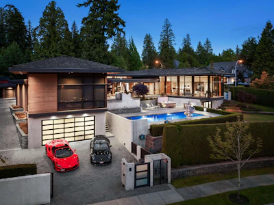 13677 32 Avenue - 3