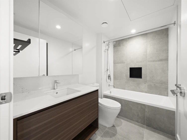 3011-13745 George Junction, Surrey, BC, V3T 4Y3 - 16