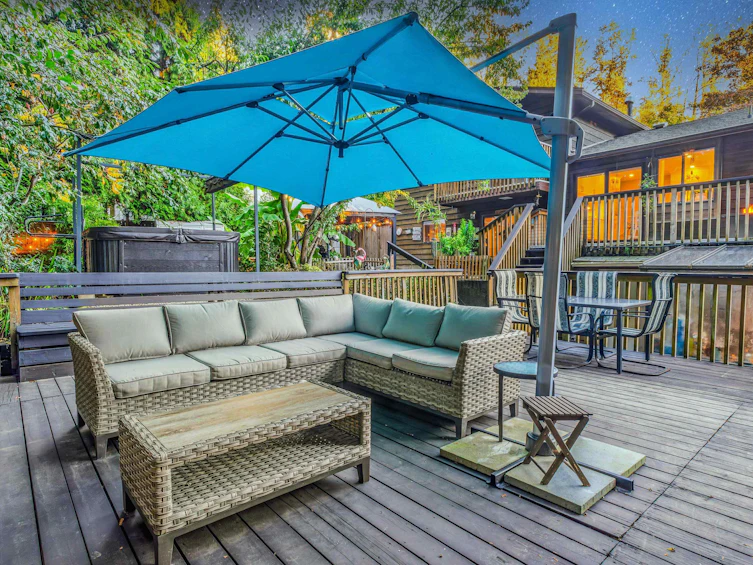 2475 Norcrest Court, Burnaby, BC, V3J 1C7 - 33