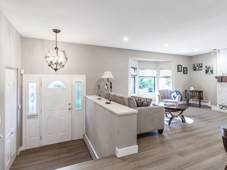 2475 Norcrest Court, Burnaby, BC, V3J 1C7 - 2