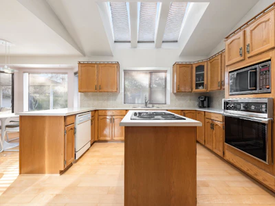 4360 Steveston Highway - 2
