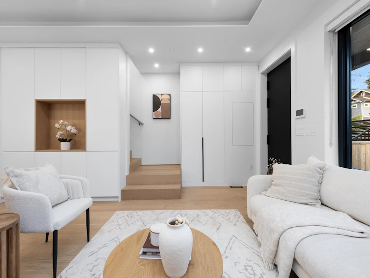 1-4885 Moss Street, Vancouver, BC, V5R 3T2 - 3