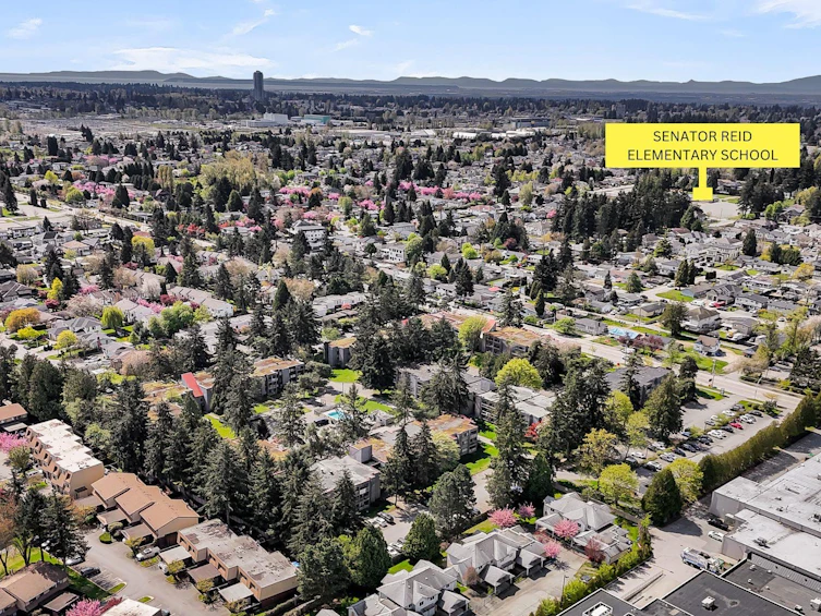 202-9580 Prince Charles Boulevard, Surrey, BC, V3V 1S6 - 34