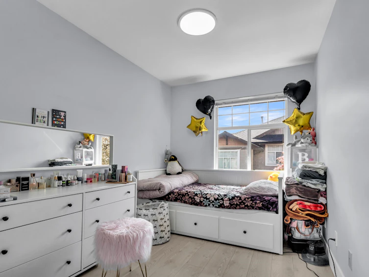 202-9580 Prince Charles Boulevard, Surrey, BC, V3V 1S6 - 17