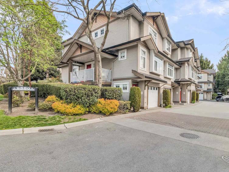 202-9580 Prince Charles Boulevard, Surrey, BC, V3V 1S6 - 2