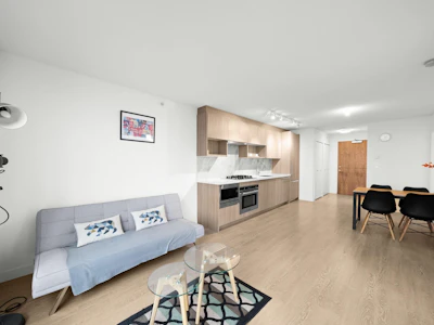 3209-13696 100 Avenue - 2