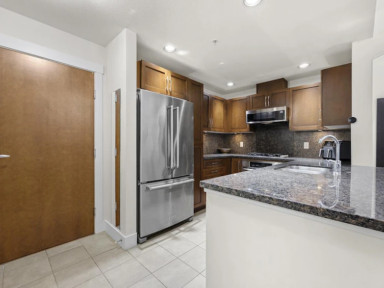 204-6333 Larkin Drive, Vancouver, BC, V6T 0A7 - 6