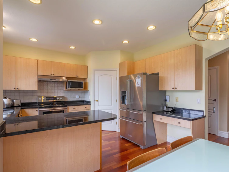 2115 Berkshire Crescent, Coquitlam, BC, V3E 3N4 - 8