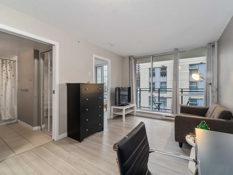 613-1082 Seymour Street, Vancouver, BC, V6B 1X9 - 4