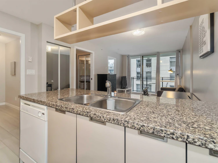 613-1082 Seymour Street, Vancouver, BC, V6B 1X9 - 9