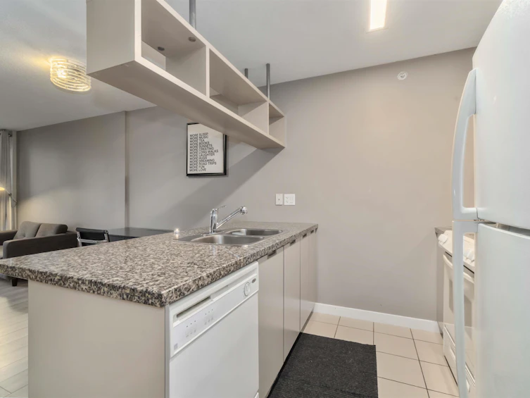 613-1082 Seymour Street, Vancouver, BC, V6B 1X9 - 14