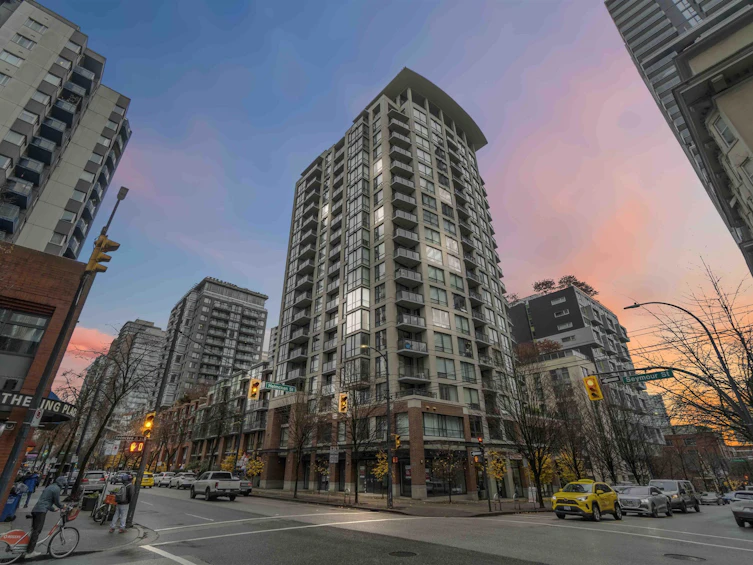 613-1082 Seymour Street, Vancouver, BC, V6B 1X9