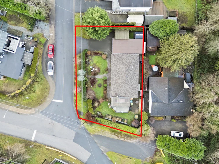 9585 Dawson Crescent, Delta, BC, V4C 5H1 - 35