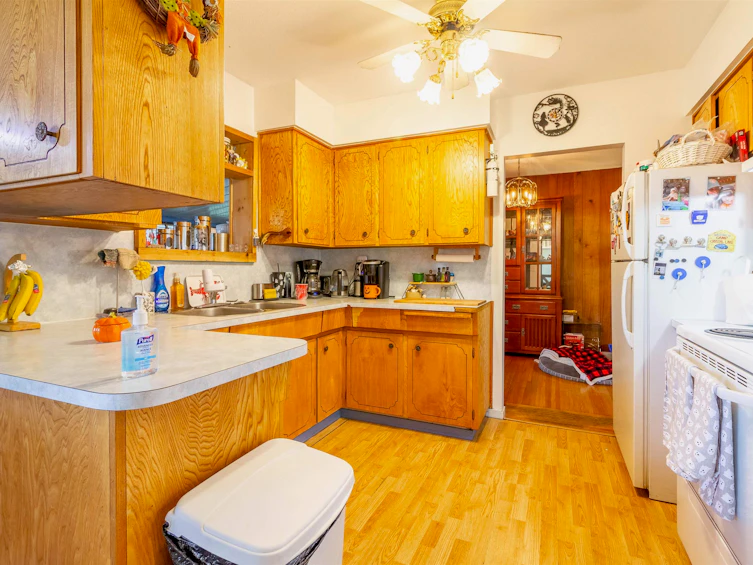 406 Schoolhouse Street, Coquitlam, BC, V3K 4Y6 - 8