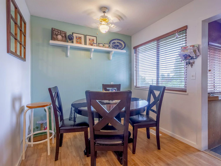 406 Schoolhouse Street, Coquitlam, BC, V3K 4Y6 - 7
